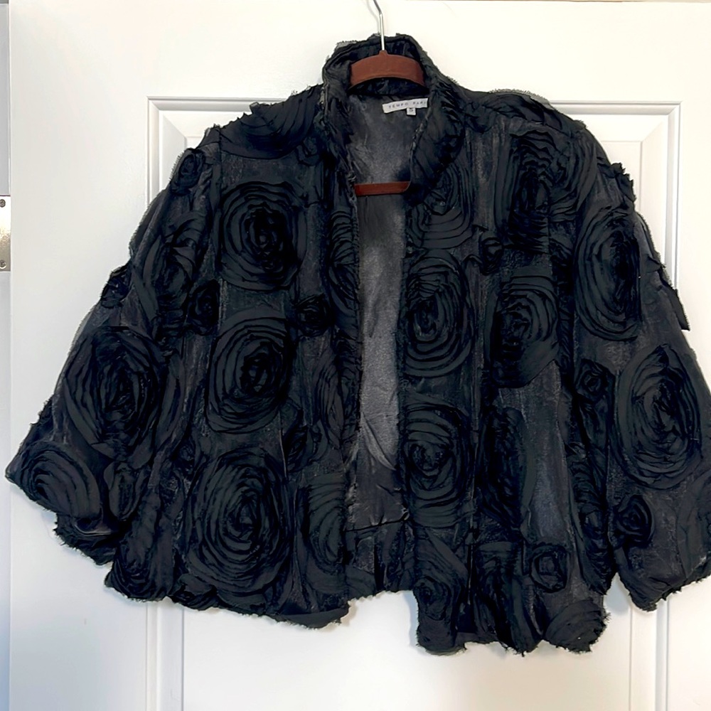 Tempo Paris size S dressy short coat